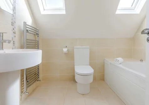 The bathroom at Slow Tide, Bude