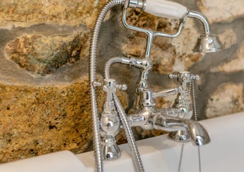 Bedroom #1 en-suite bathroom at Someplace Else, St Just