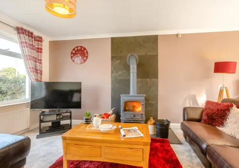 The living room at Soundwaves House, Bude