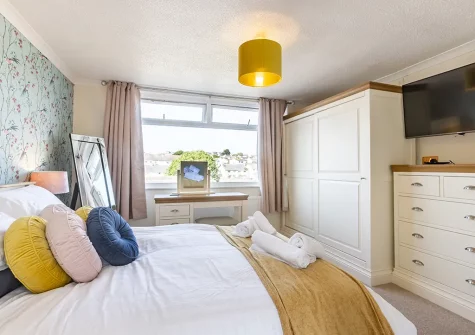 Bedroom #1 at Soundwaves House, Bude