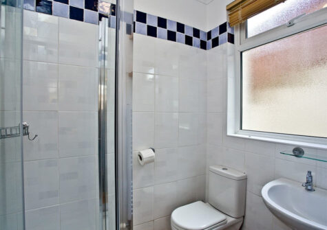 Bedroom #1 en-suite at South Sands, Paignton