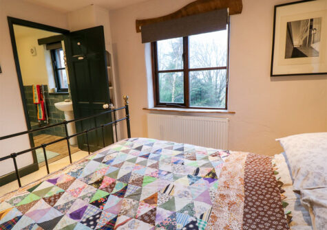 Bedroom #3 at Spring Park Farmhouse, Rezare