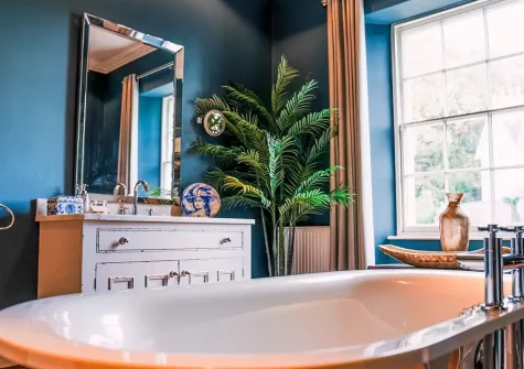 The bathroom at St Anne's Manor, Torquay