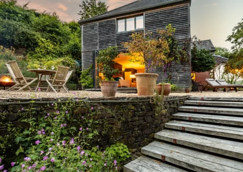 The firepit & outdoor sitting area at St Mary's, Little Petherick
