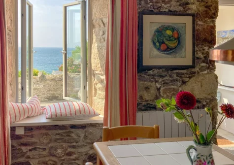 The kitchen & dining area at St Michaels, Porthleven