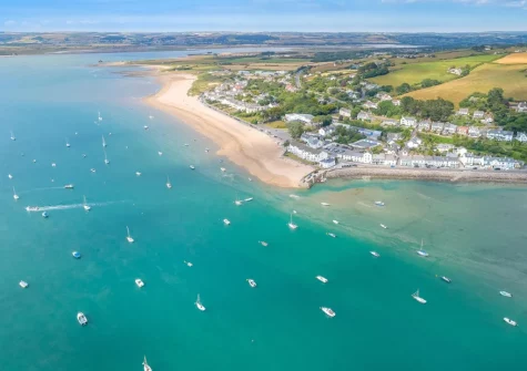 Stargazey Barn is an ideal base for exploring Instow and everything the town has to offer