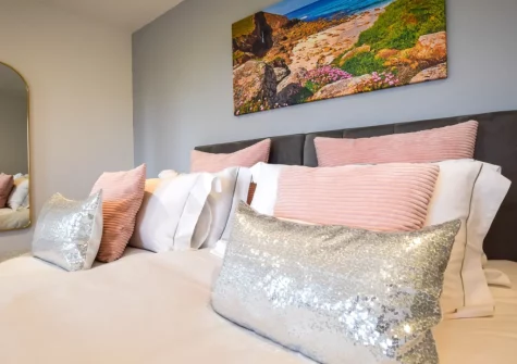 The bedroom at Stargazing Cottage, St Just