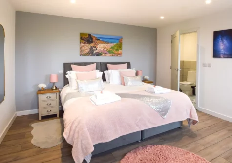 The bedroom at Stargazing Cottage, St Just