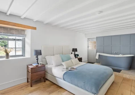 The bedroom at Starre Barn Cottage, Beer