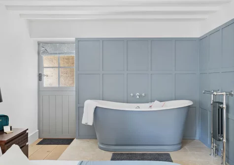 The bedroom at Starre Barn Cottage, Beer
