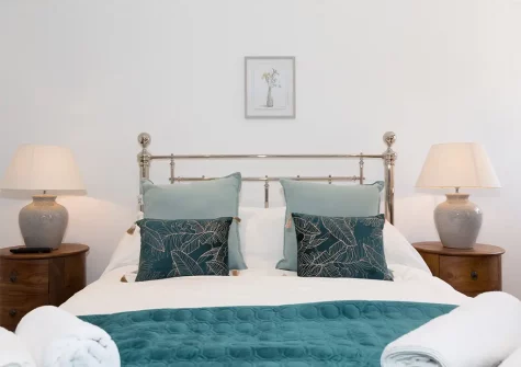 Bedroom #1 at Stennack Barn, Carnhell Green