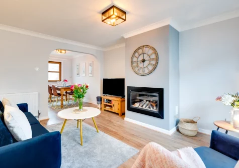 The living room at Stepcott Cottage, Braunton