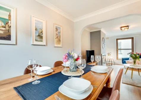 The dining area at Stepcott Cottage, Braunton
