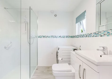 Bedroom #1 en-suite shower room at Stewarts Retreat, Bude