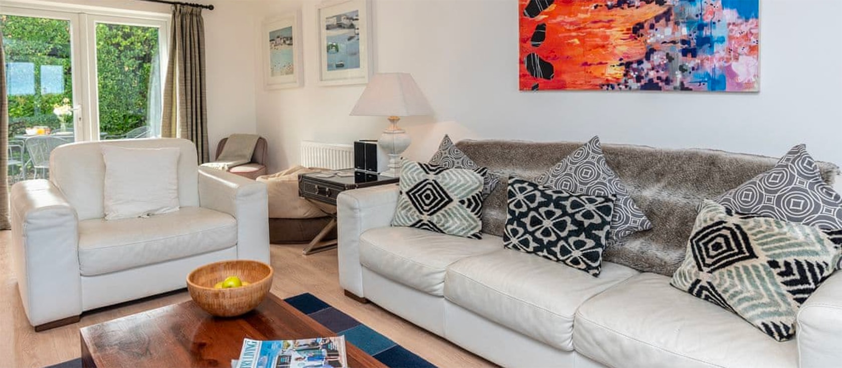 Situated in a prominent position just yards from Perranporth Beach, Sand Castles has superb views out to sea. It also features parking for three cars, a patio area to relax with a cool drink and is a short walk from the town centre.