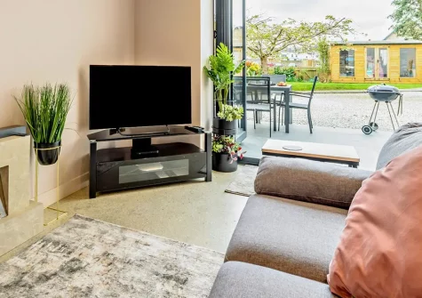 Stonehaven at Woolmers House, Bicklington is a charming barn conversion blending stylish open-plan living with countryside peace, offering easy access to North Devon's finest attractions and beaches for families and couples seeking retreat.