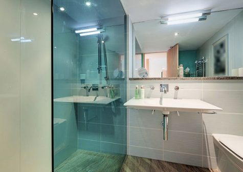 The bathroom @ Stonewater Barn, Brixham