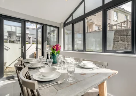 The dining area at Stormgazer, Porthleven