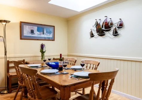 The dining area at Stradav, Polzeath