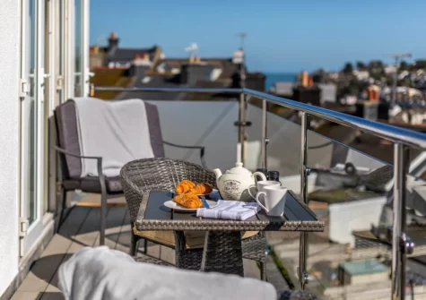 The balcony & alfresco dining area at Sulima, Brixham