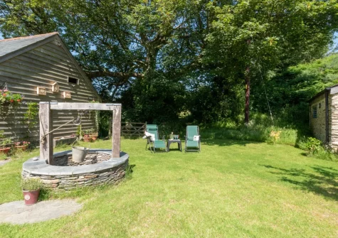 The garden & outdoor sitting area at Summercombe, Berrynarbor