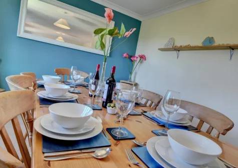 The dining area at Sundowner, Croyde