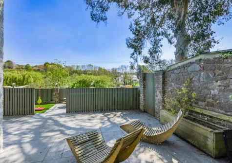 The patio at Sunflower, Bush