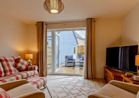 The living area at Sunny View, Appledore
