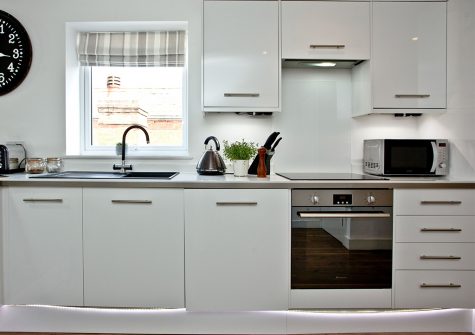 The kitchen at Sunnymead Penthouse, Exmouth