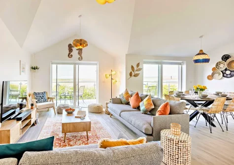 The living area at Sunset Bay, Appledore