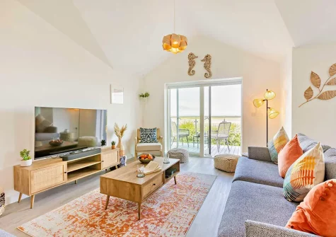 The living area at Sunset Bay, Appledore