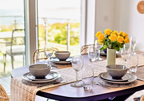 The dining area at Sunset Bay, Appledore