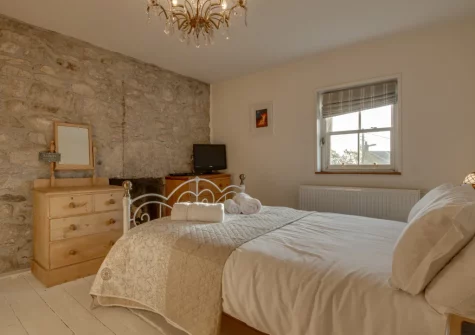 Bedroom #3 at Sunset Farmhouse, Carnyorth
