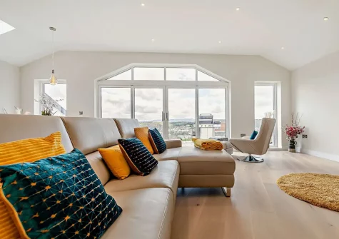 The living area at Sunset View, Polruan