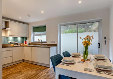 The kitchen & dining area at Surf View, Porthleven