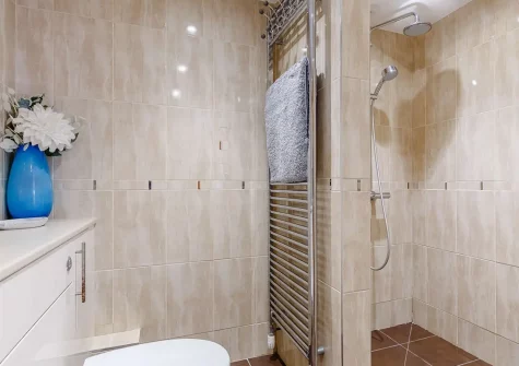 The shower room at Surfers, Portreath