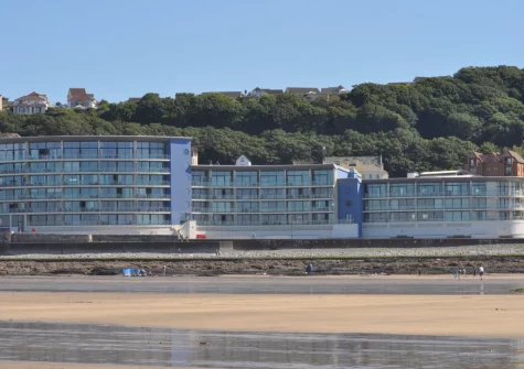 Surfers View is an ideal base for enjoying the delights of Westawd Ho! Beach & everything the town has to offer