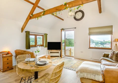 The living & dining area at Swallows Nest, Ford