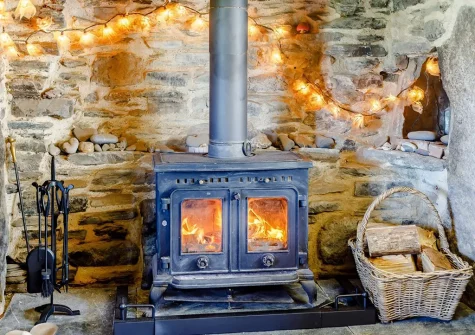 The living room at Swallows Rest, Laneast