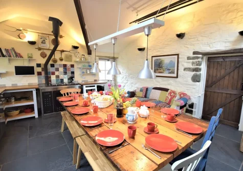 The kitchen & dining area at Swallows Rest, Laneast