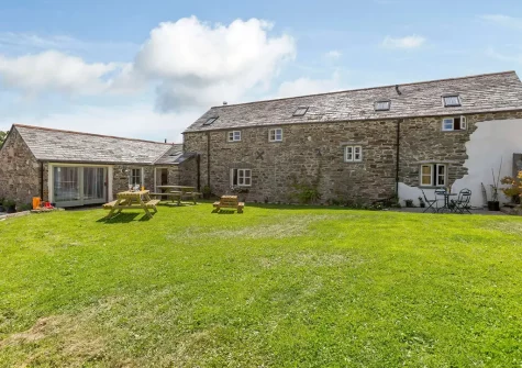 Swallows Rest is a beautiful, converted barn in quiet location - the perfect retreat for families & groups looking to relax