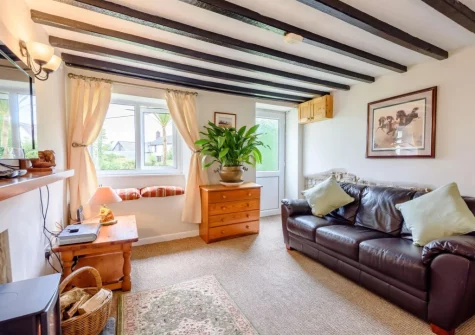 The kitchen & dining area at Swallows Return, Woolfardisworthy