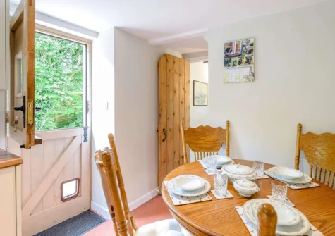 The dining area at Swallows Return, Woolfardisworthy
