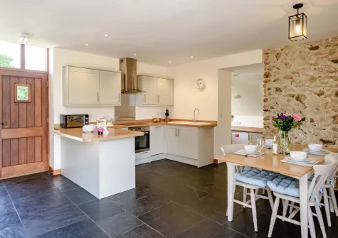 The kitchen & dining area at Sweetcombe Roost, Sidbury