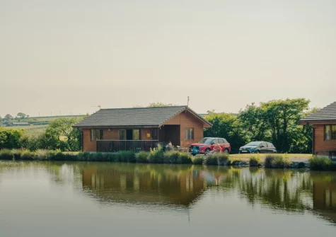 Swift Lodge 17 is set in a peaceful and idyllic location within a 320 acre farm with woodland & forestry walks