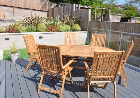 The decked patio & alfresco dining area at Syringa, Beer