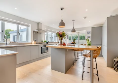 The kitchen at Tamar, St Merryn