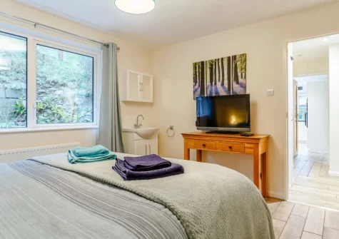 Bedroom #1 at Tamarisk, Downderry
