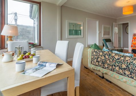 The dining area at Tamarisk, Polzeath