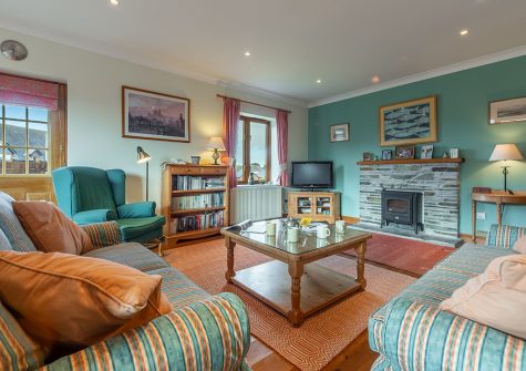 The living area at Tamarisk, Roserrow, Polzeath